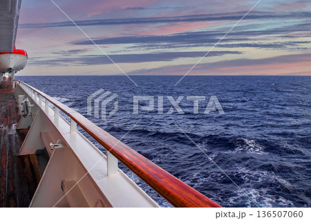 南シナ海 南シナ海 136507060