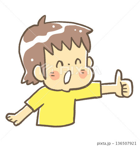 笑顔でいいねをする人 136507921