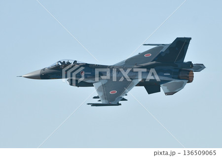 航空自衛隊のF-2戦闘機 航空自衛隊のF-2戦闘機 136509065