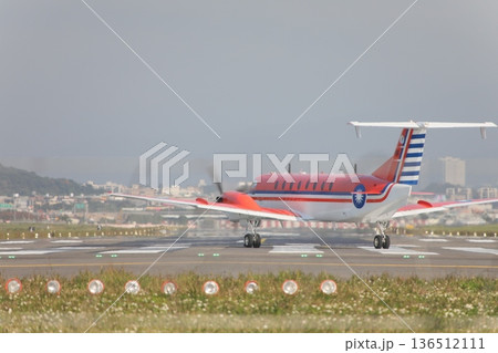 ビーチクラフト 136512111