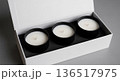 高級感のあるボックス入りアロマキャンドルセット 136517975