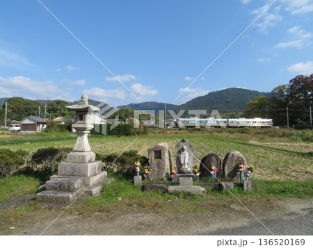 鉄路のある風景　万葉まほろば線　西日本旅客鉄道 136520169