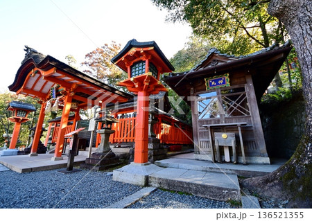 京都府 伏見稲荷大社 玉山稲荷社(玉山稲荷大神) 京都市伏見区深草藪之内町 京都府 伏見稲荷大社 玉山稲荷社(玉山稲荷大神) 京都市伏見区深草藪之内町 136521355