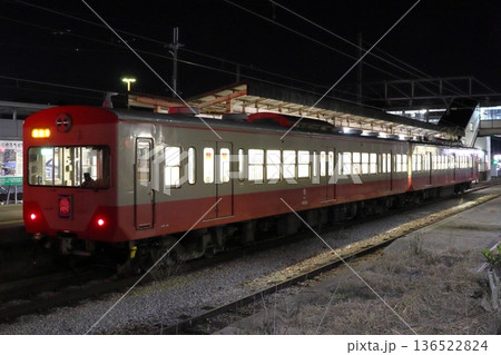 ［OR］近江鉄道近江本線820形赤電塗装（米原⇔貴生川） 136522824