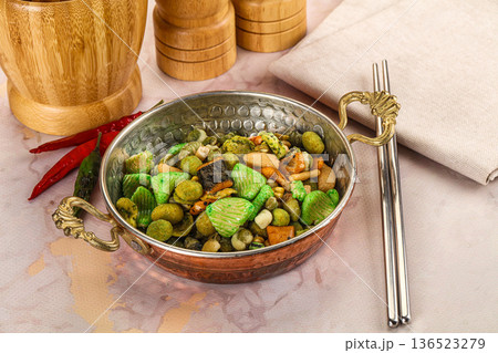 Japanese snack - Wasabi endo arare cracker 136523279