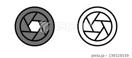 カメラのシャッターのアイコンセット・ベクターイラスト・線画 136528539