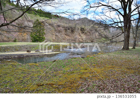 赤谷川　湖中湖　みなかみ町　赤谷湖　猿ヶ京　　 136531055