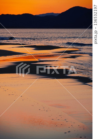 京都府京丹後夕日ヶ浦海岸の風景 京都府京丹後夕日ヶ浦海岸の風景 136532197