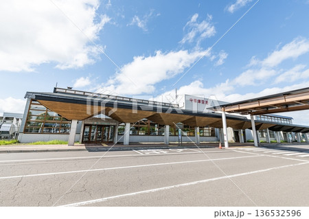 北海道中標津町 晴天の中標津空港 北海道中標津町 晴天の中標津空港 136532596
