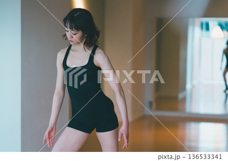 dance practice 136533341