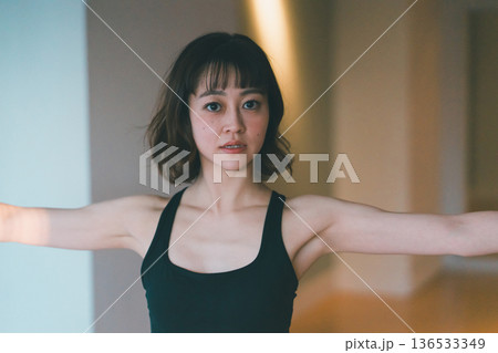 dance practice 136533349