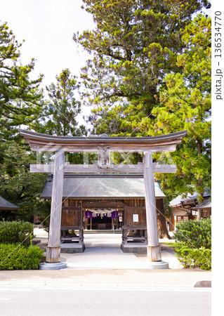 八重垣神社　鳥居 136534770