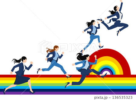 虹を走るビジネスウーマンのイラスト	 136535323