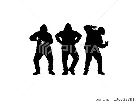 ヒップホップダンサー3人のシルエット ストリートダンス 全身 黒人物 白背景 素材 136535891