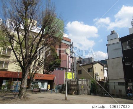 鶯谷公園付近 136537020