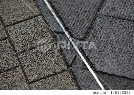 インターロッキング舗装部の床見切り（ステンレス目地棒） 136538888