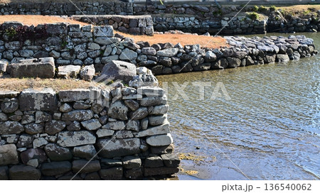 大村藩 お船蔵跡（長崎県大村市：玖島城の船蔵） 136540062