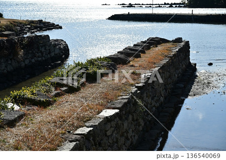 大村藩 お船蔵跡（長崎県大村市：玖島城の船蔵） 136540069