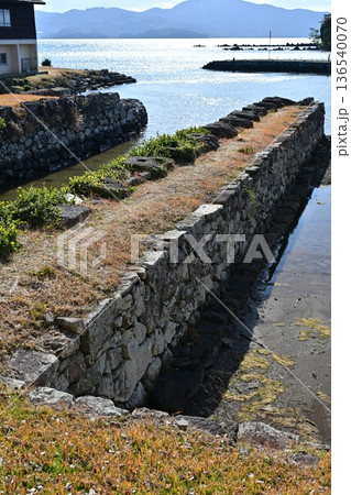 大村藩 お船蔵跡(長崎県大村市:玖島城の船蔵) 大村藩 お船蔵跡(長崎県大村市:玖島城の船蔵) 136540070