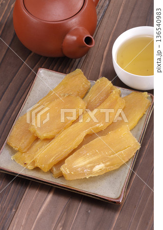 美味しそうな干し芋 美味しそうな干し芋 136540983