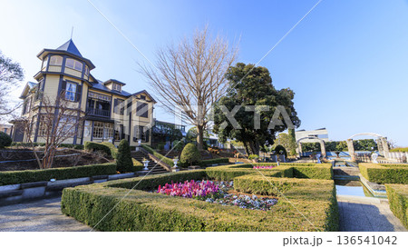 イタリヤ山庭園の冬 136541042