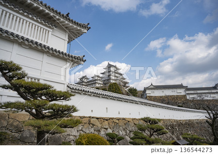 世界文化遺産国宝姫路城 136544273