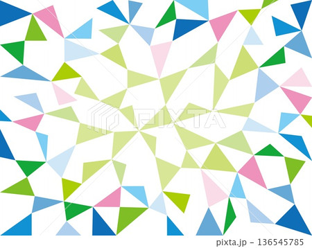 幾何学模様　三角形　白背景　カラフル　グリーン 136545785