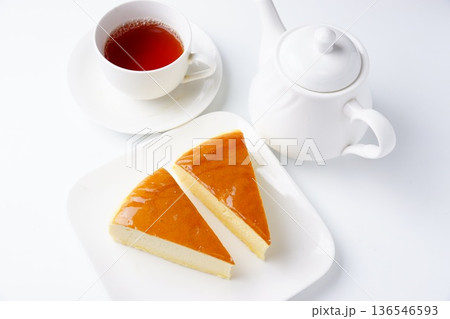 チーズスフレケーキ チーズスフレケーキ 136546593