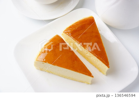 チーズスフレケーキ チーズスフレケーキ 136546594