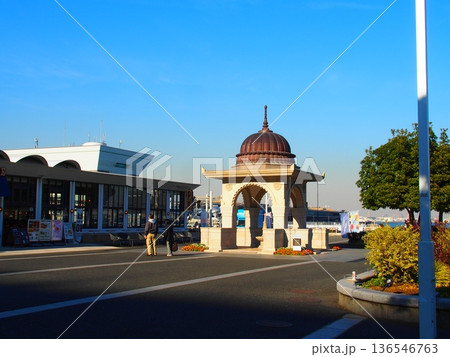 横浜山下公園の景色 136546763