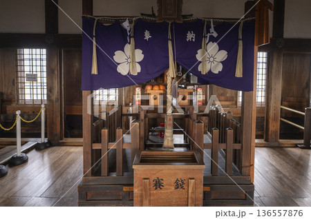 世界遺産国宝姫路城大天守最上階長壁神社 136557876