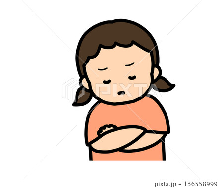 悩む（正面）アジア人の女の子 136558999