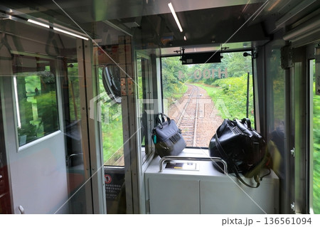 JR北海道函館本線　銀山駅から倶知安駅までの普通列車車窓風景(2023年夏雨) 136561094