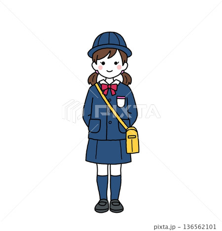 制服を着た幼稚園児・女の子 136562101
