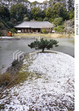 浄瑠璃寺雪景色 浄瑠璃寺雪景色 136562923