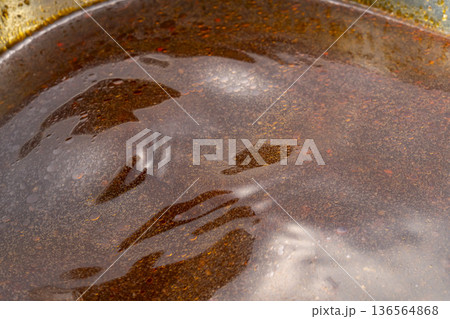 日本の美味しいラーメンスープ 136564868