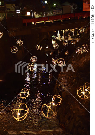 広島県広島市佐伯区湯来町　湯来温泉　ライトアップ 136566408