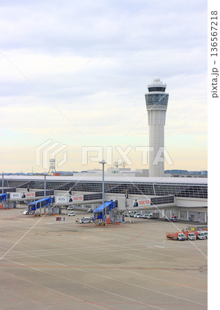 愛知県常滑市、中部国際空港の風景 愛知県常滑市、中部国際空港の風景 136567218