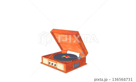 斜めから見た木製のレトロなレコードプレーヤー  136568731