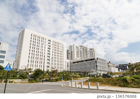 琉球大学病院、琉球大学医学部（沖縄県宜野湾市） 136576008