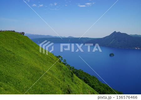 夏の摩周湖 136576466