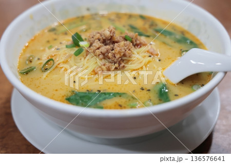 担担麺 担担麺 136576641