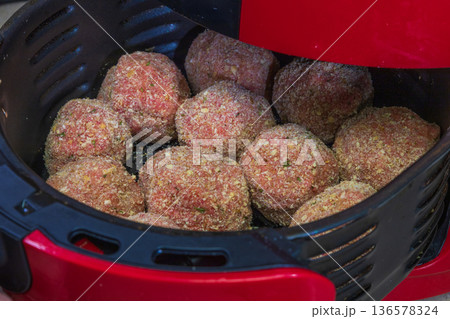 Raw Breaded Meatballs In Air Fryer Raw Breaded Meatballs In Air Fryer 136578324
