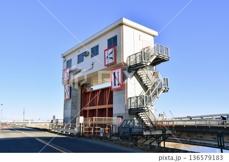 隅田水門_03 136579183