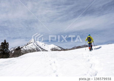 スノーシュートレッキングのイメージ 大山鏡ヶ成 スノーシュートレッキングのイメージ 大山鏡ヶ成 136579938
