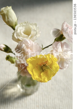 花瓶の花 花瓶の花 136583536