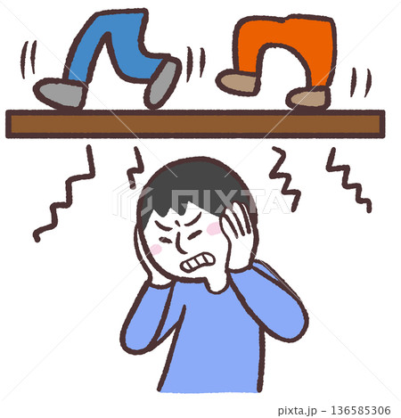 上の階の音がうるさいと感じている男性のイラスト 上の階の音がうるさいと感じている男性のイラスト 136585306