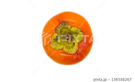 柿 フレッシュな秋の果物 (背景透過) 柿 フレッシュな秋の果物 (背景透過) 136588267