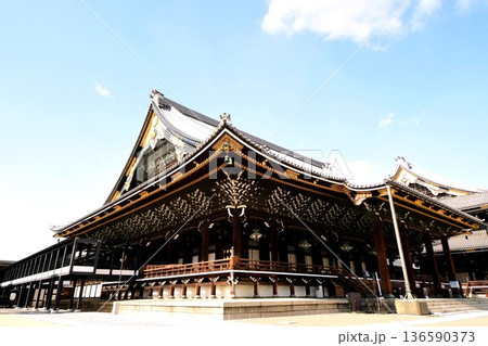 京都府　東本願寺・阿弥陀堂（重要文化財） 京都市 下京区 常葉町　2022年2月 136590373