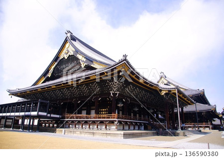 京都府 東本願寺・阿弥陀堂(重要文化財) 京都市 下京区 常葉町 2022年2月 京都府 東本願寺・阿弥陀堂(重要文化財) 京都市 下京区 常葉町 2022年2月 136590380
